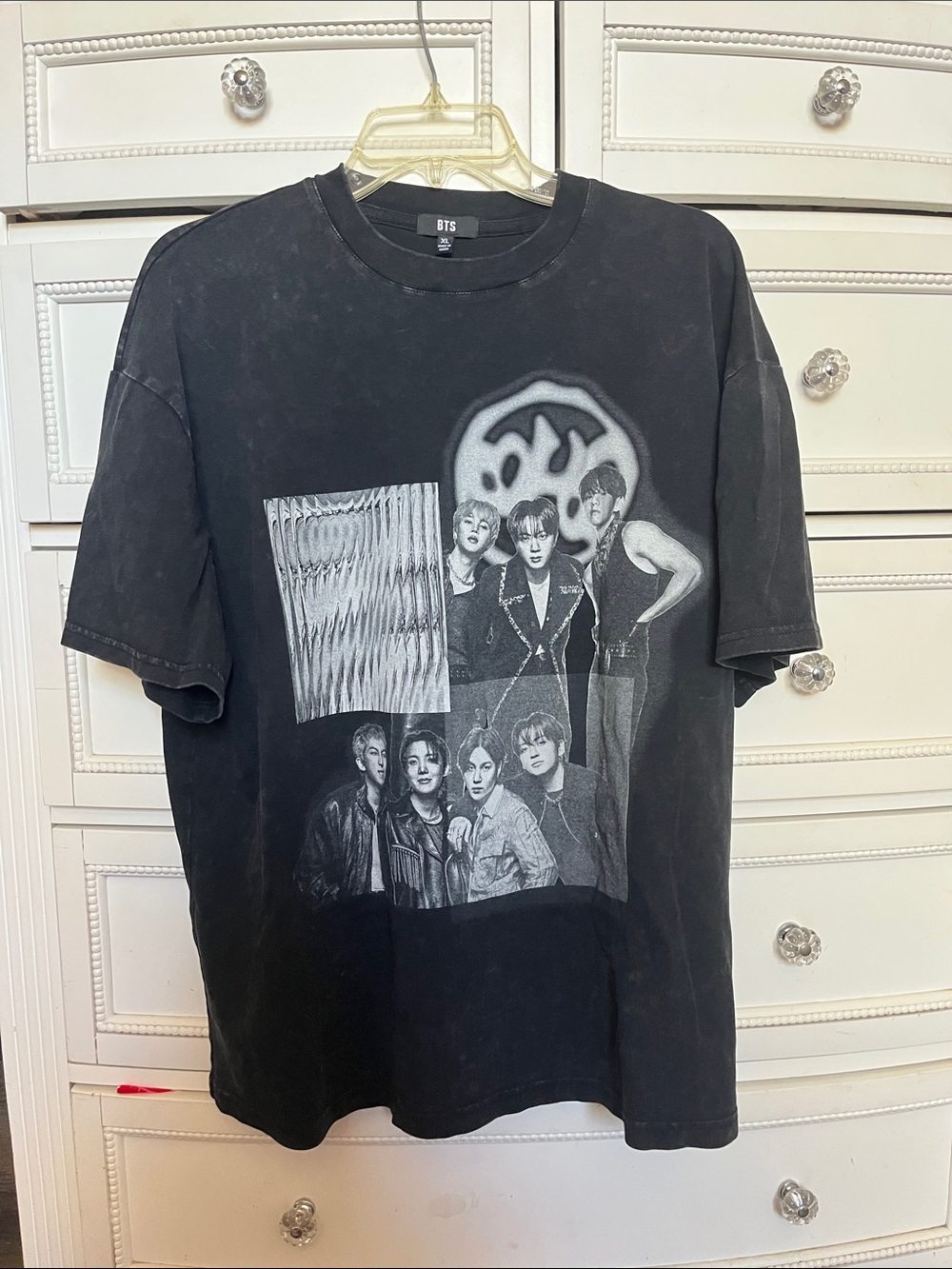 BTS Exclusive Arirang World Tour T-shirt size XL